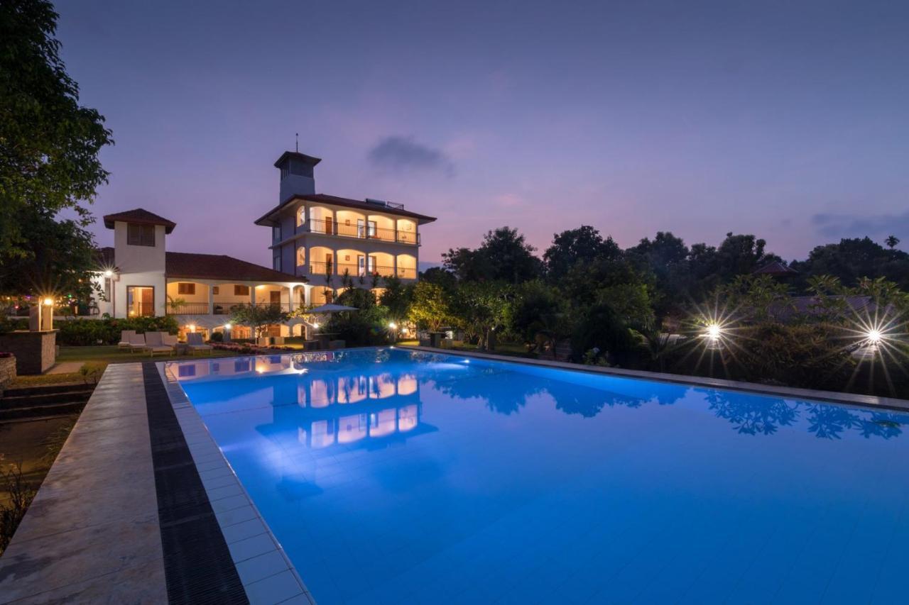 קנדי Elegant Hotel מראה חיצוני תמונה