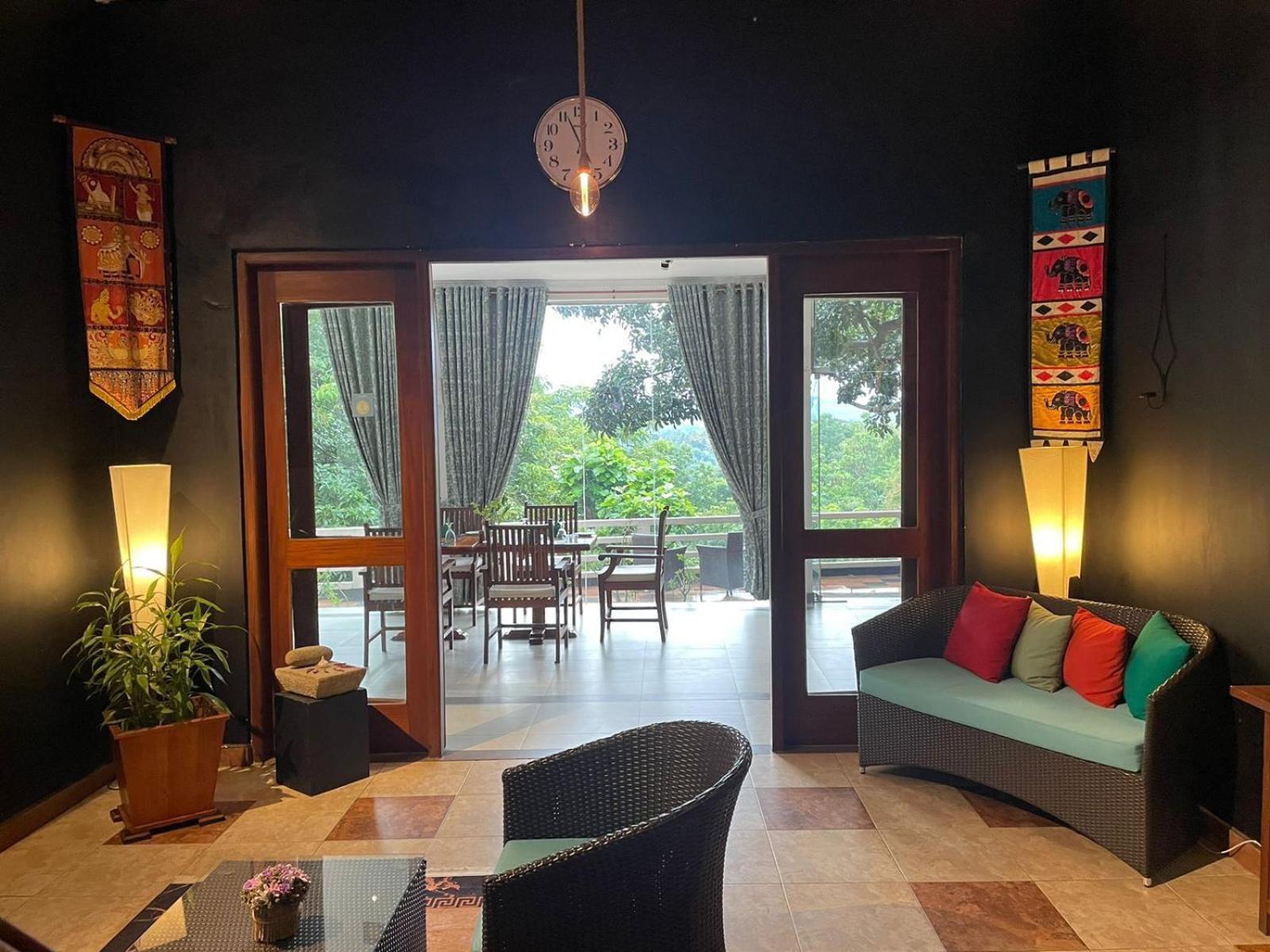קנדי Elegant Hotel מראה חיצוני תמונה